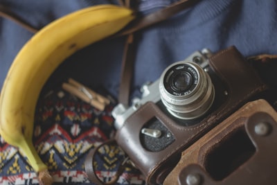 香蕉边相机的选焦摄影